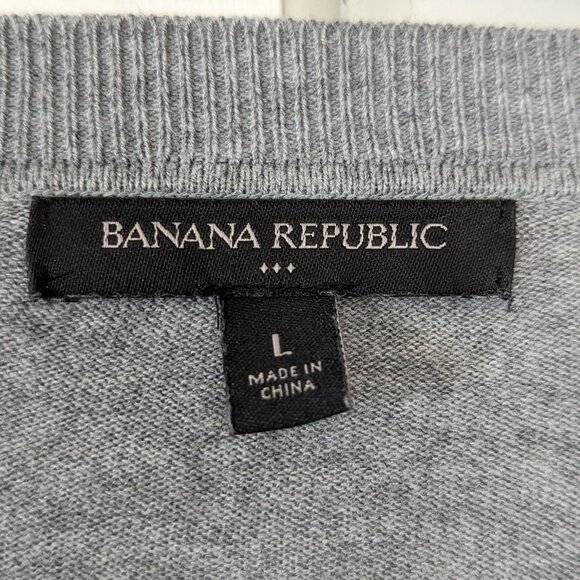 Banana Republic Grey Chevron Knit Sweater Size L - Picture 5 of 11